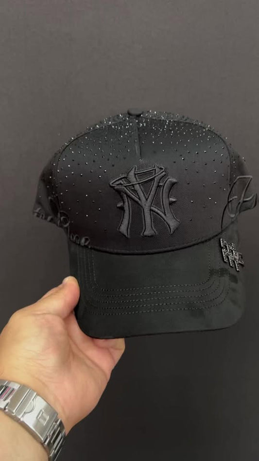 31 HATS FOREVER BLACK